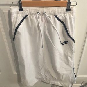 Nike hypermesh sportswear tech skirt NWT XS